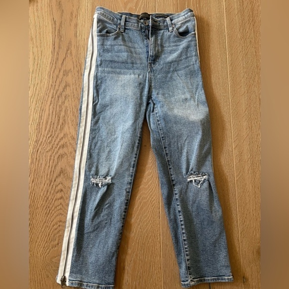 Kendall + Kylie 'The Icon High Rise Straight' Jean Size 28